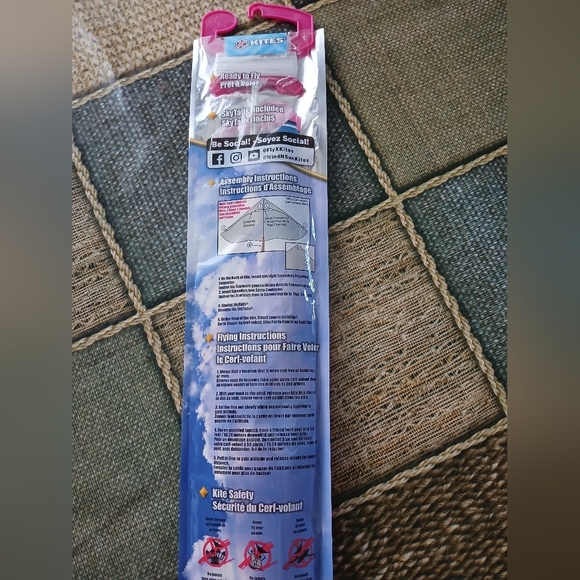 Barbie 42-Inch Kite with Handle - Picture 5 of 6